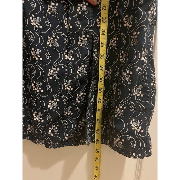 J. Crew Short-sleeve smocked dress in starry swirl - Picture 4 of 8